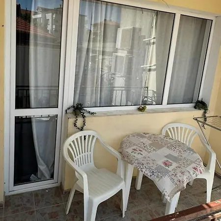 アパート Manolovi *