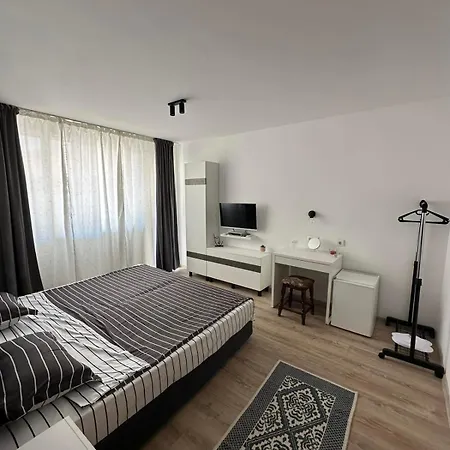 アパート Manolovi *