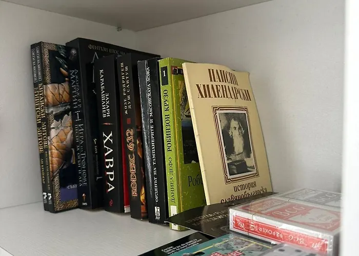 Manolovi 奥布佐尔